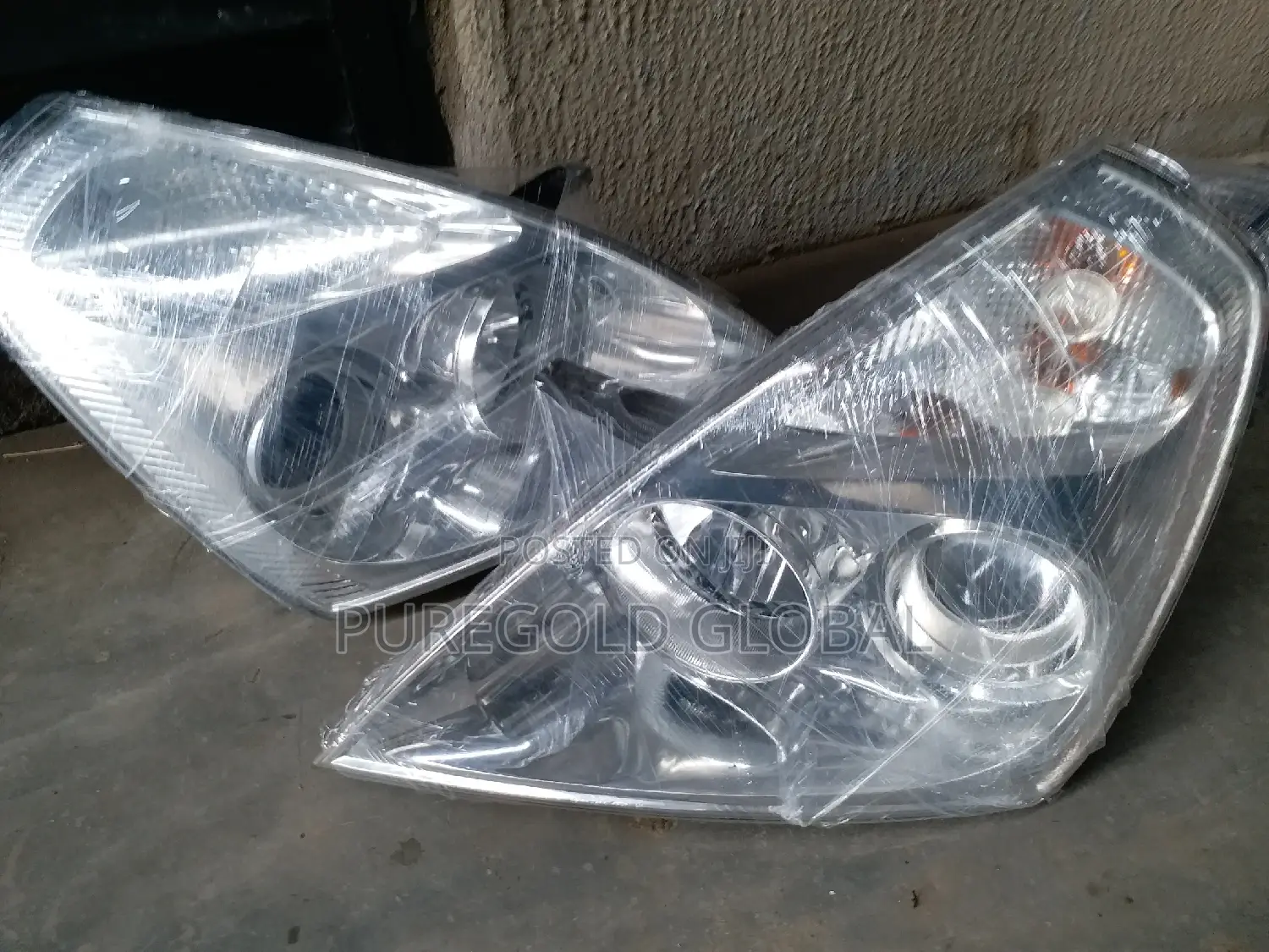 Kia Sedona 08 Headlamp