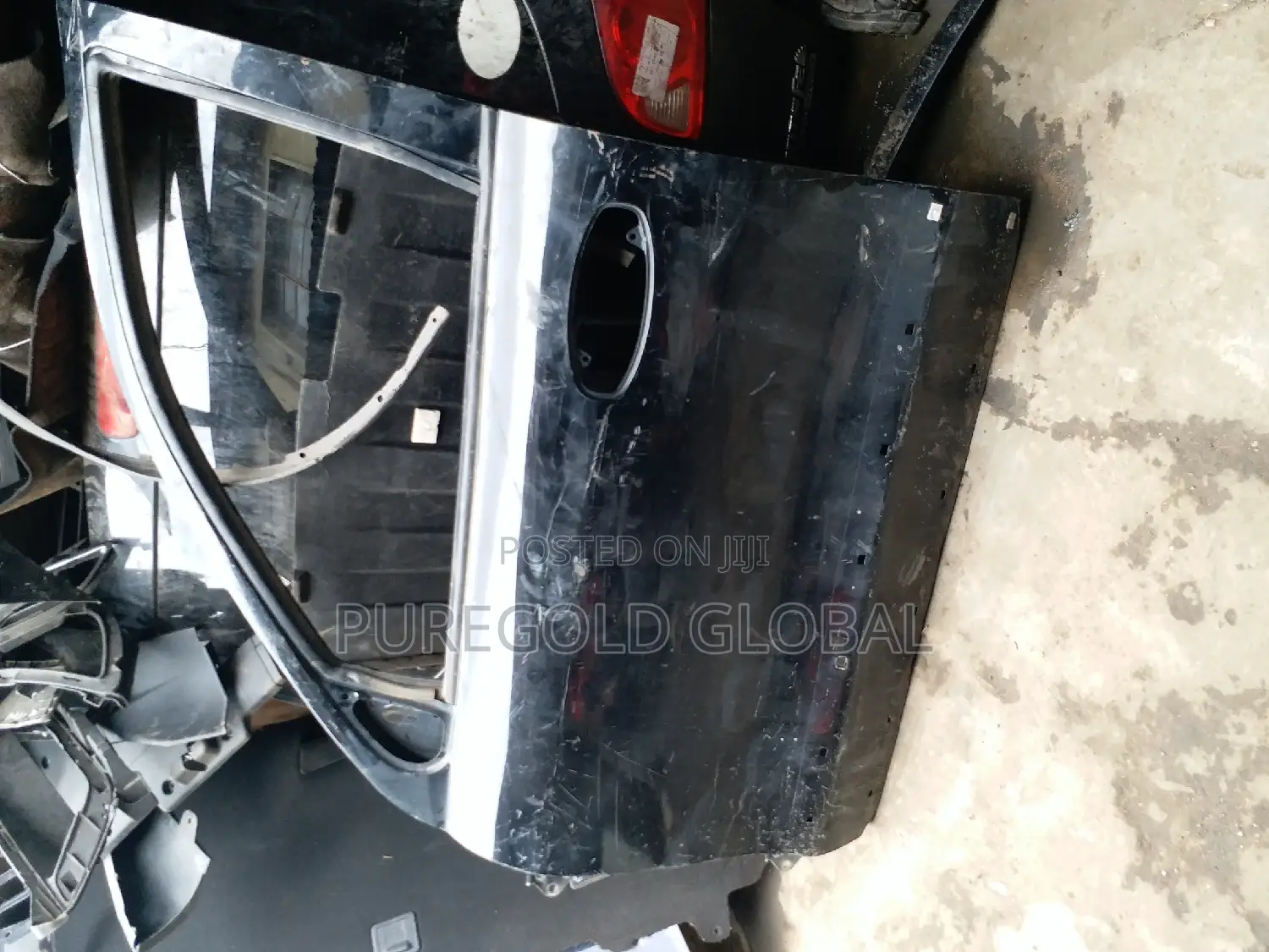 Hyundai Santafe 05 Front Door