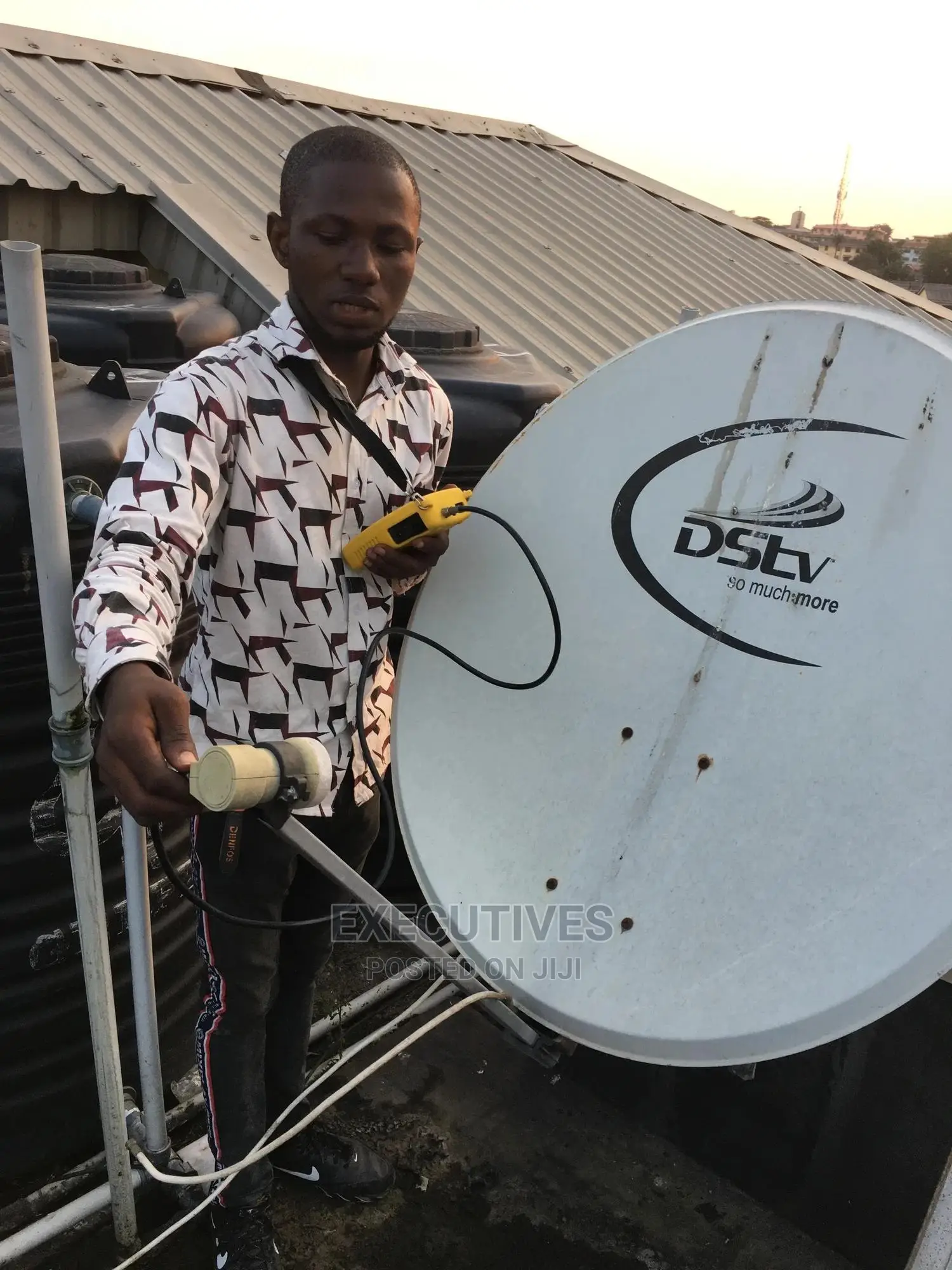 DSTV Installer in Lekki/Oniru Vi