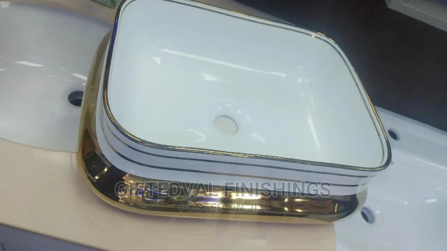 Quality Fancy and Classy Wash Hand Basin