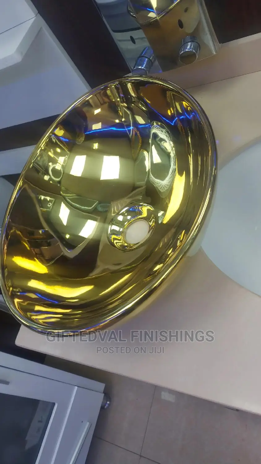 Quality Fancy and Classy Wash Hand Basin