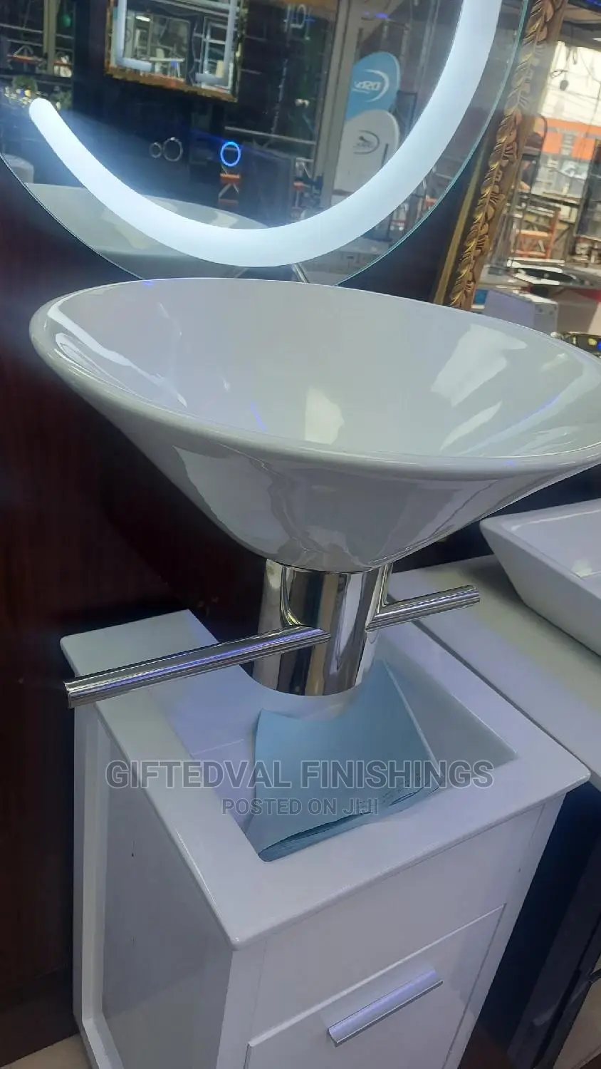 Wall Hung Wash Hand Basin