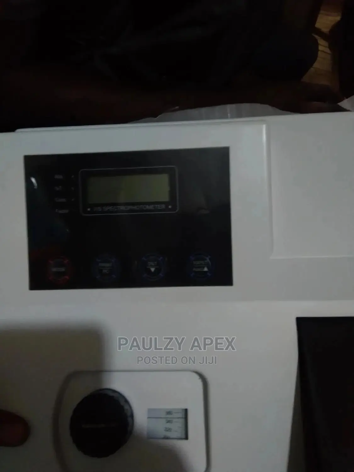 Spectrophotometer 721