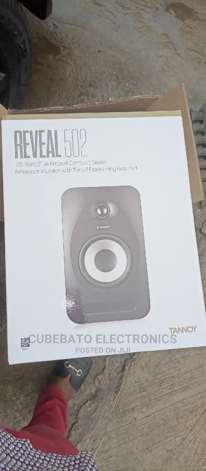Tannoy Reveal 502 Speakers
