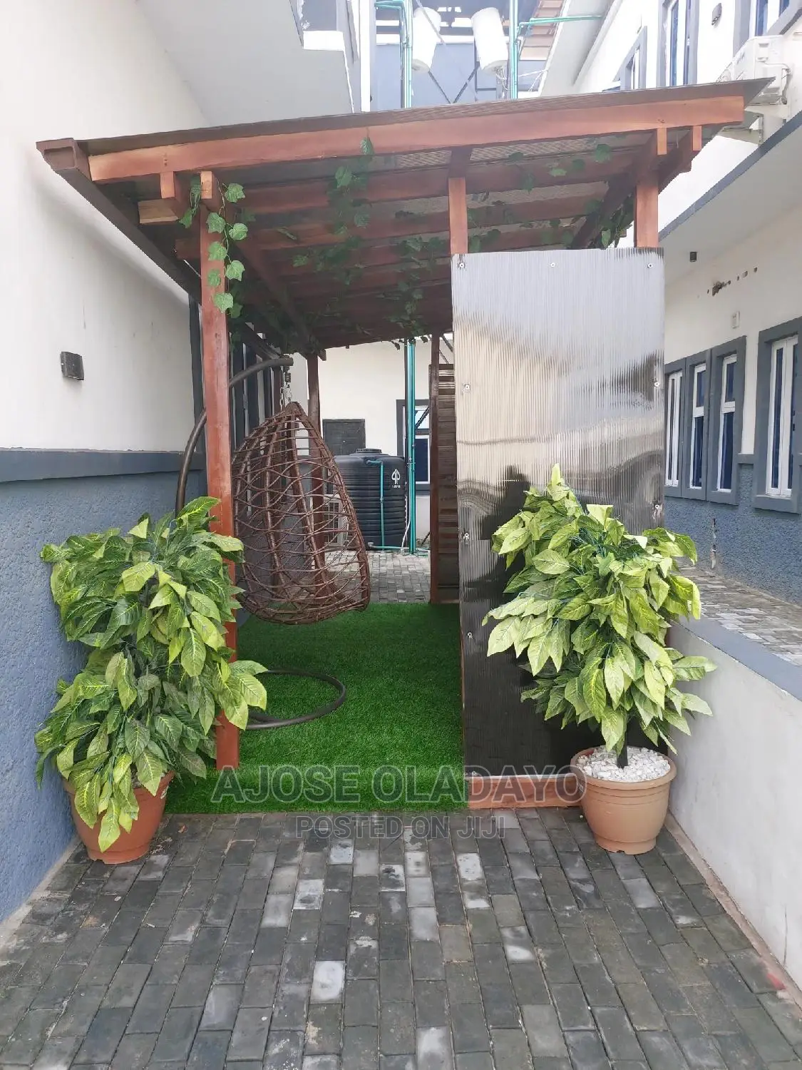 Outdoor Living Pod
