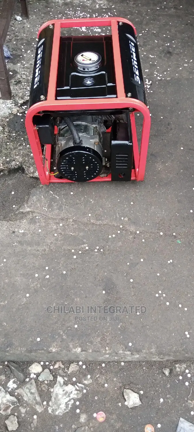 1 Month Old 1.8KVA SENWEI SPG2200 Copper, Medium Generator