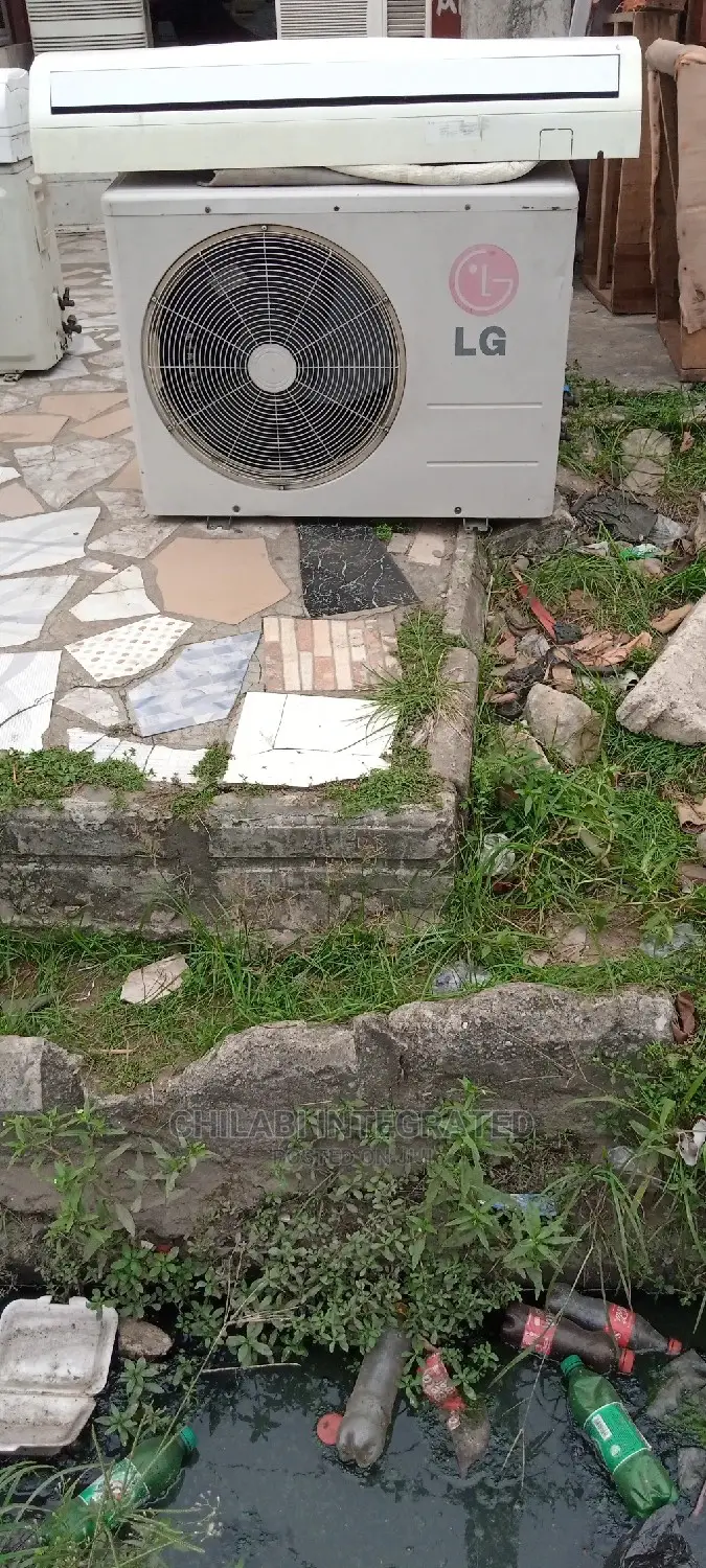 Fairly Used, Clean Grade 1 Factory-Fitted 1.5hp Lg Split Ac