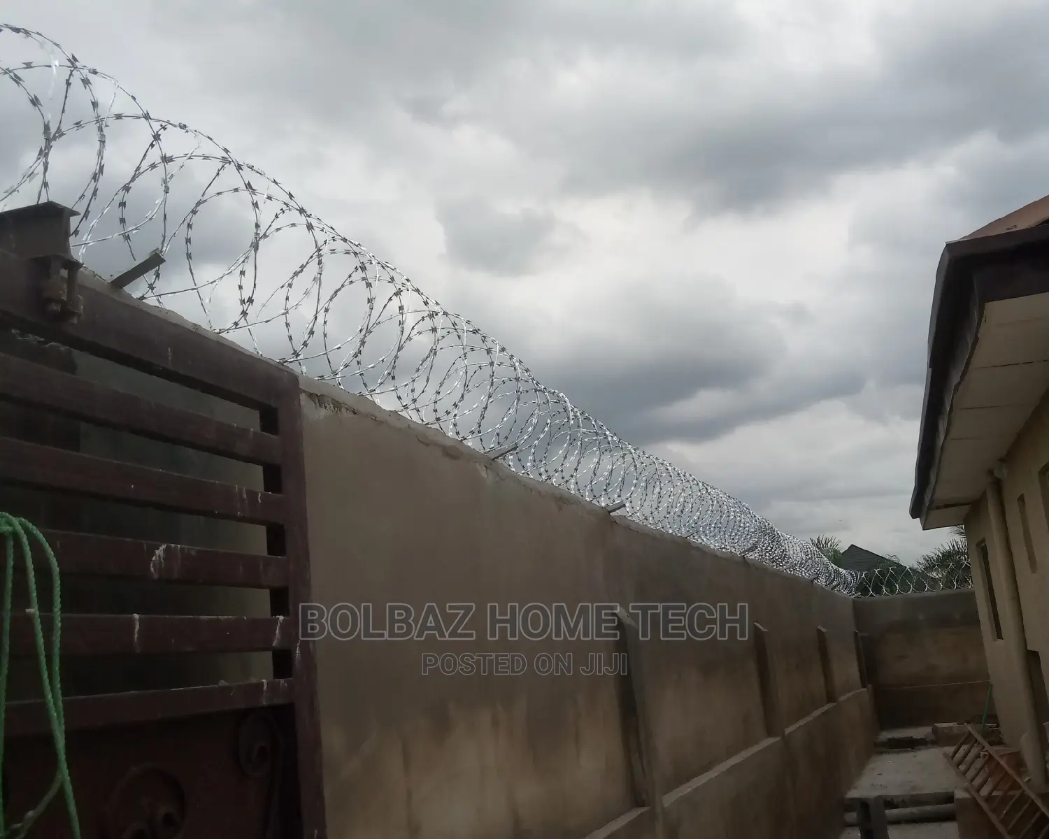 Electric Fence:Repair, Maintenance and Installation