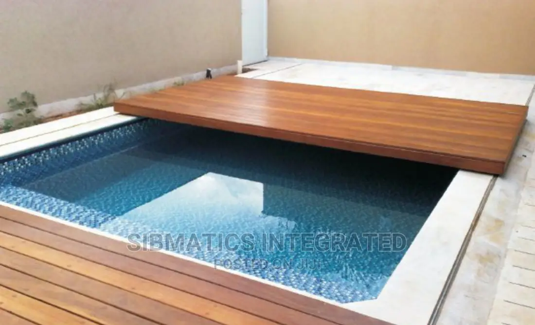 Automatic Swimming Pool Cover