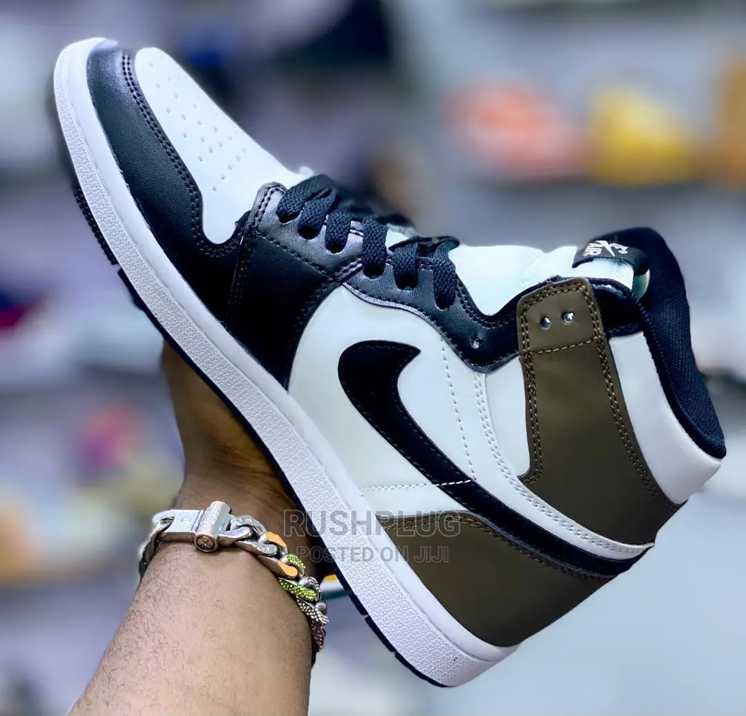 AIR JORDAN 1 High Retro OG ‘Dark Mocha’*