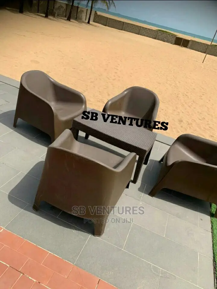 Outdoor/ Indoor Chairs