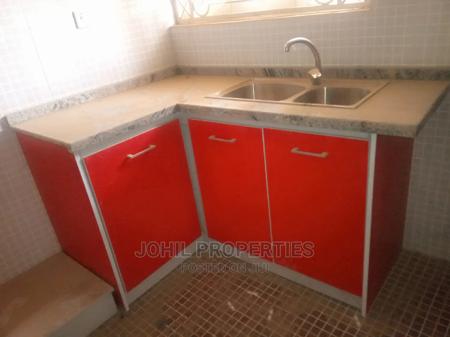 2bdrm Block of Flats in Guzape District for sale