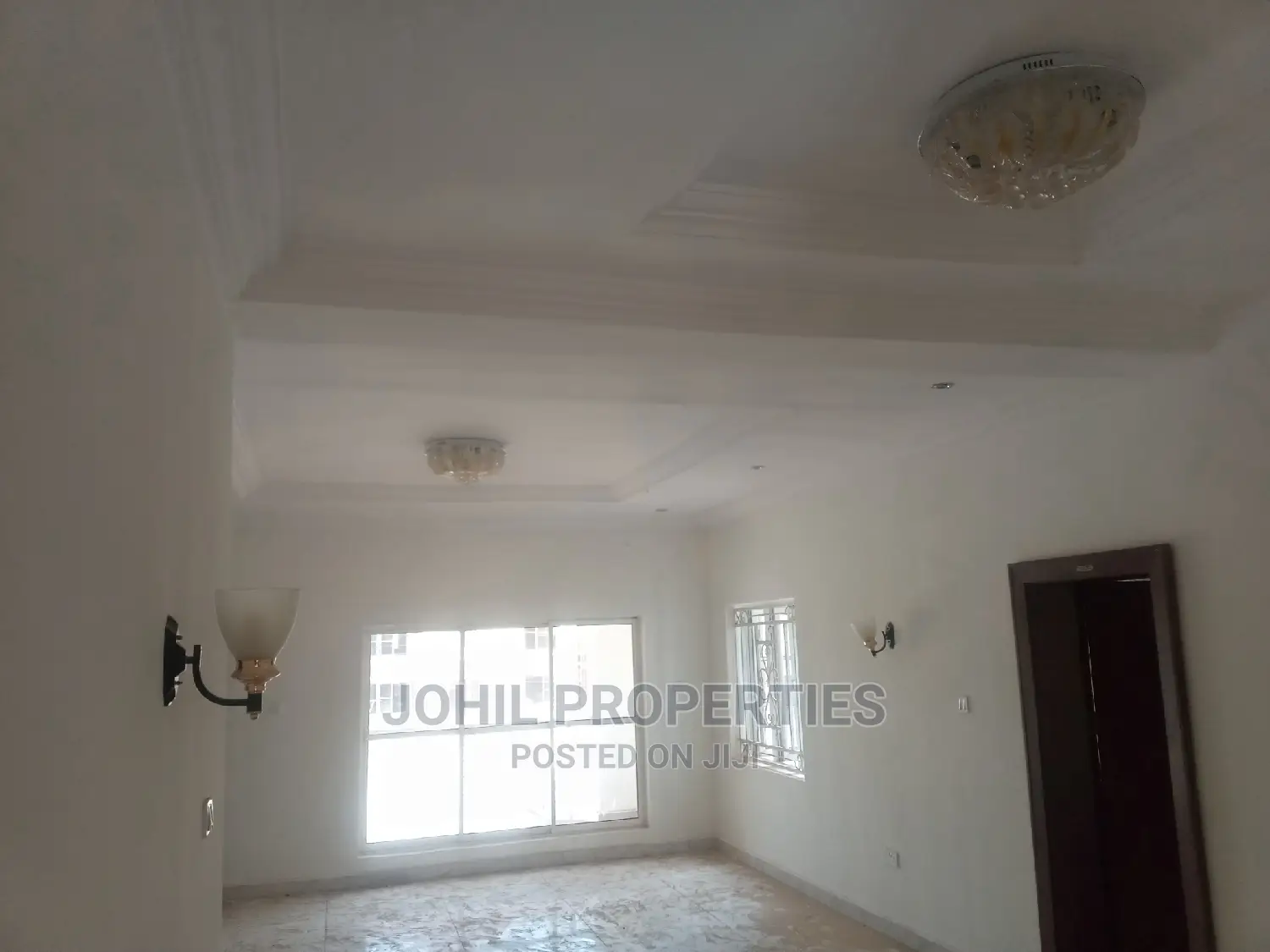 2bdrm Block of Flats in Guzape District for sale
