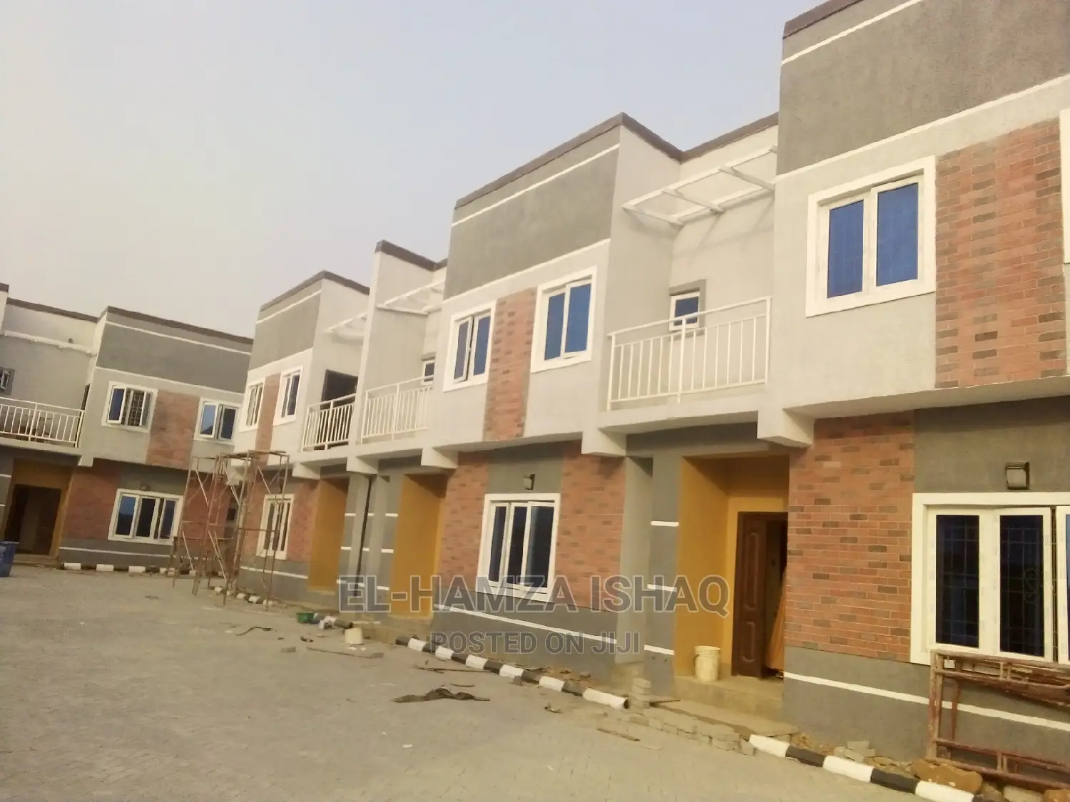 2bdrm Duplex in Amac Housing Estate, Lugbe District for sale