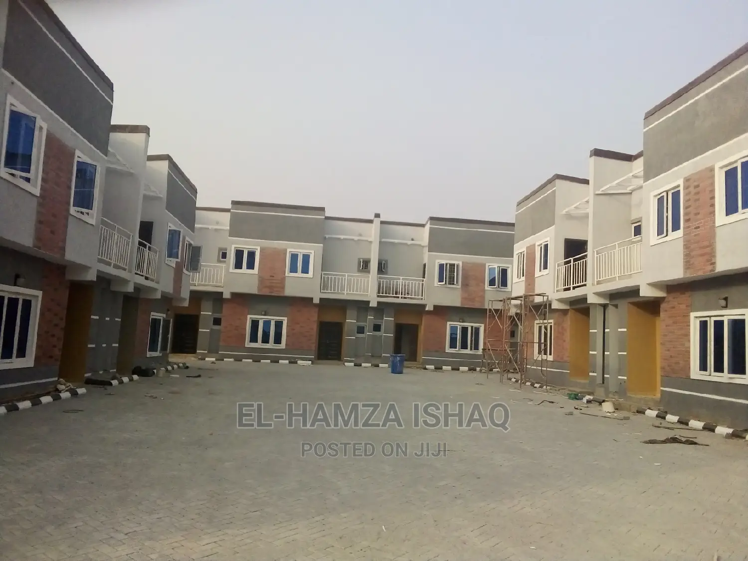 2bdrm Duplex in Amac Housing Estate, Lugbe District for sale