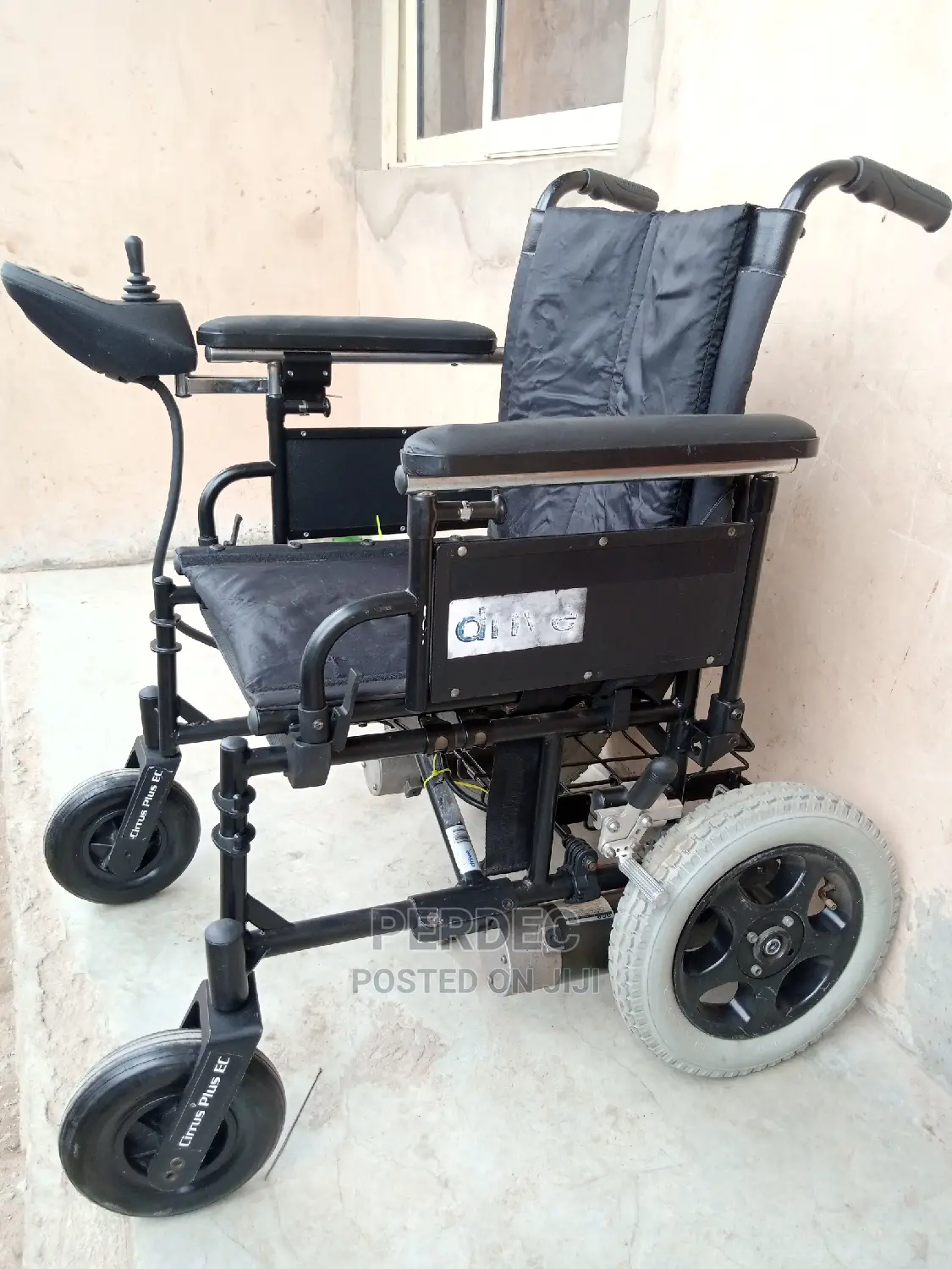 Foldable Electric Wheelchair