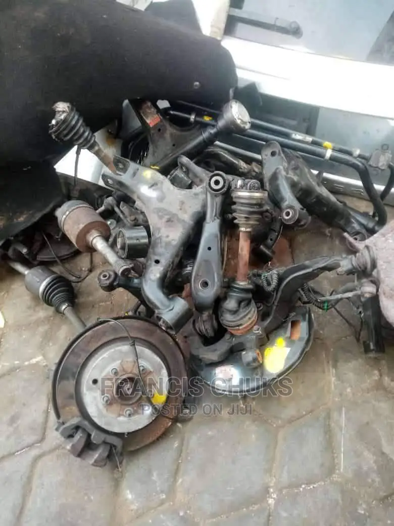Shocks and Complete Hulb Bearing for Range Rover