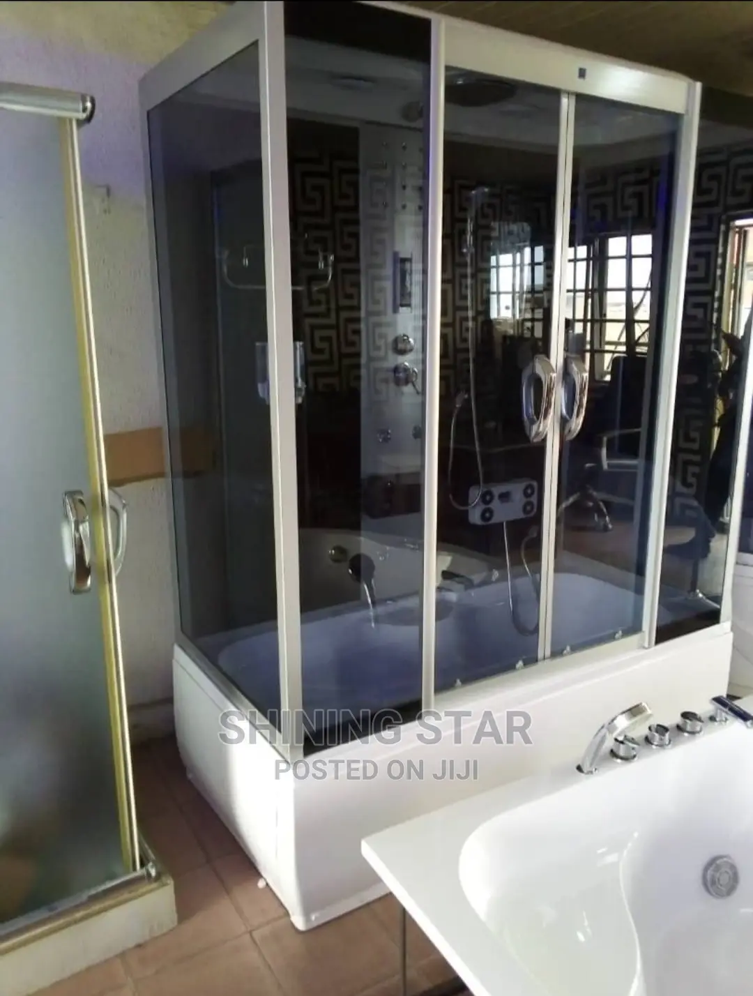 120cm X 90cm High Base Shower Room
