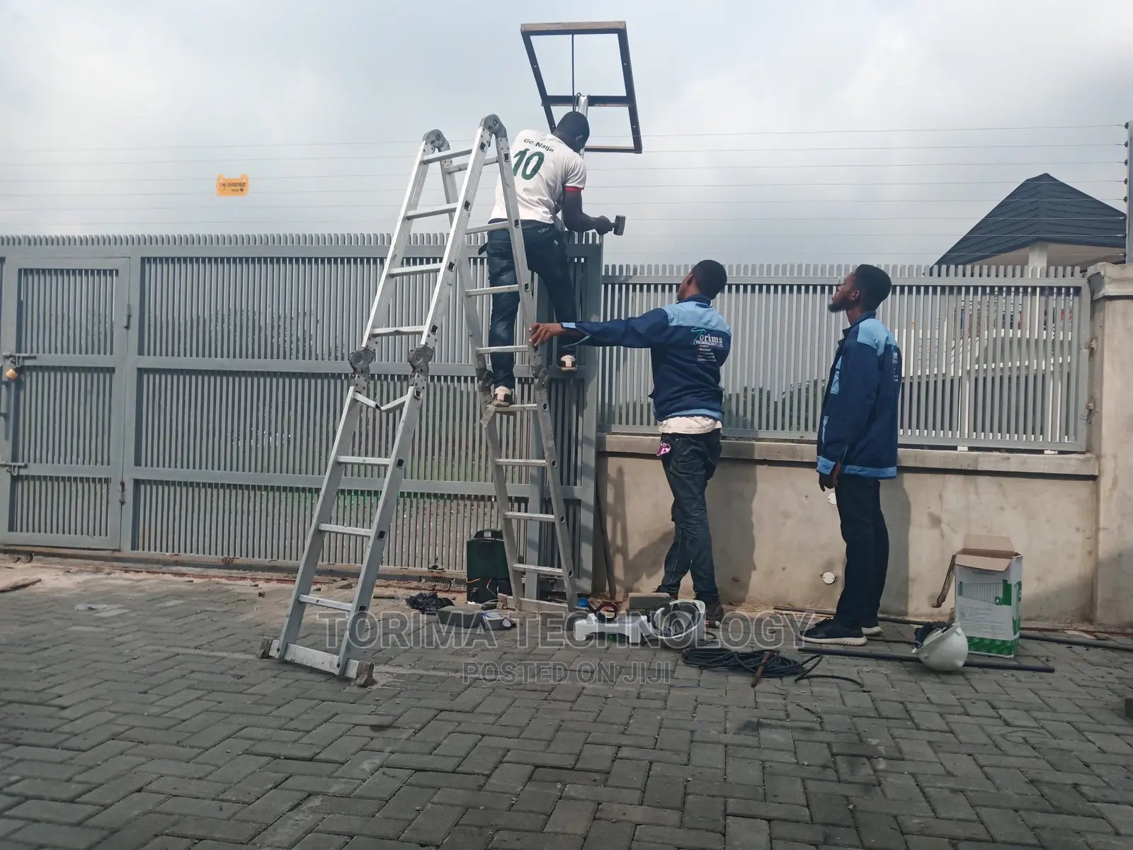 Remote Controlled Gate