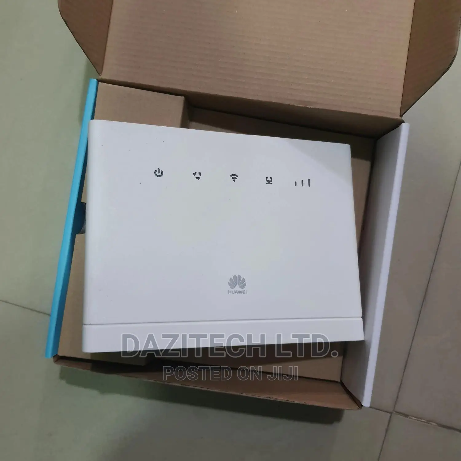 B315 607 Universal Router Wifi