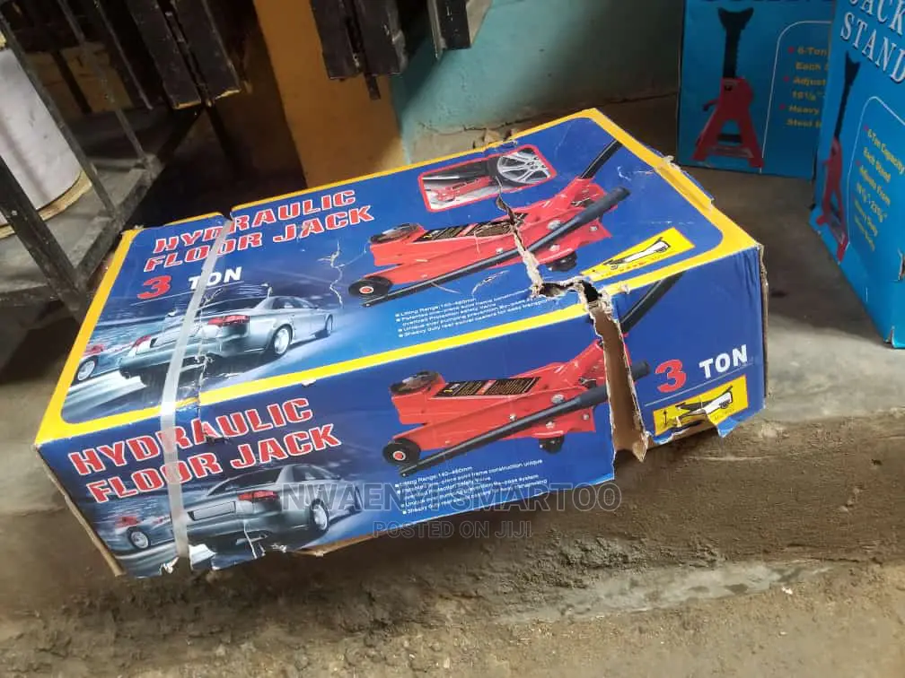 Floor Jack.