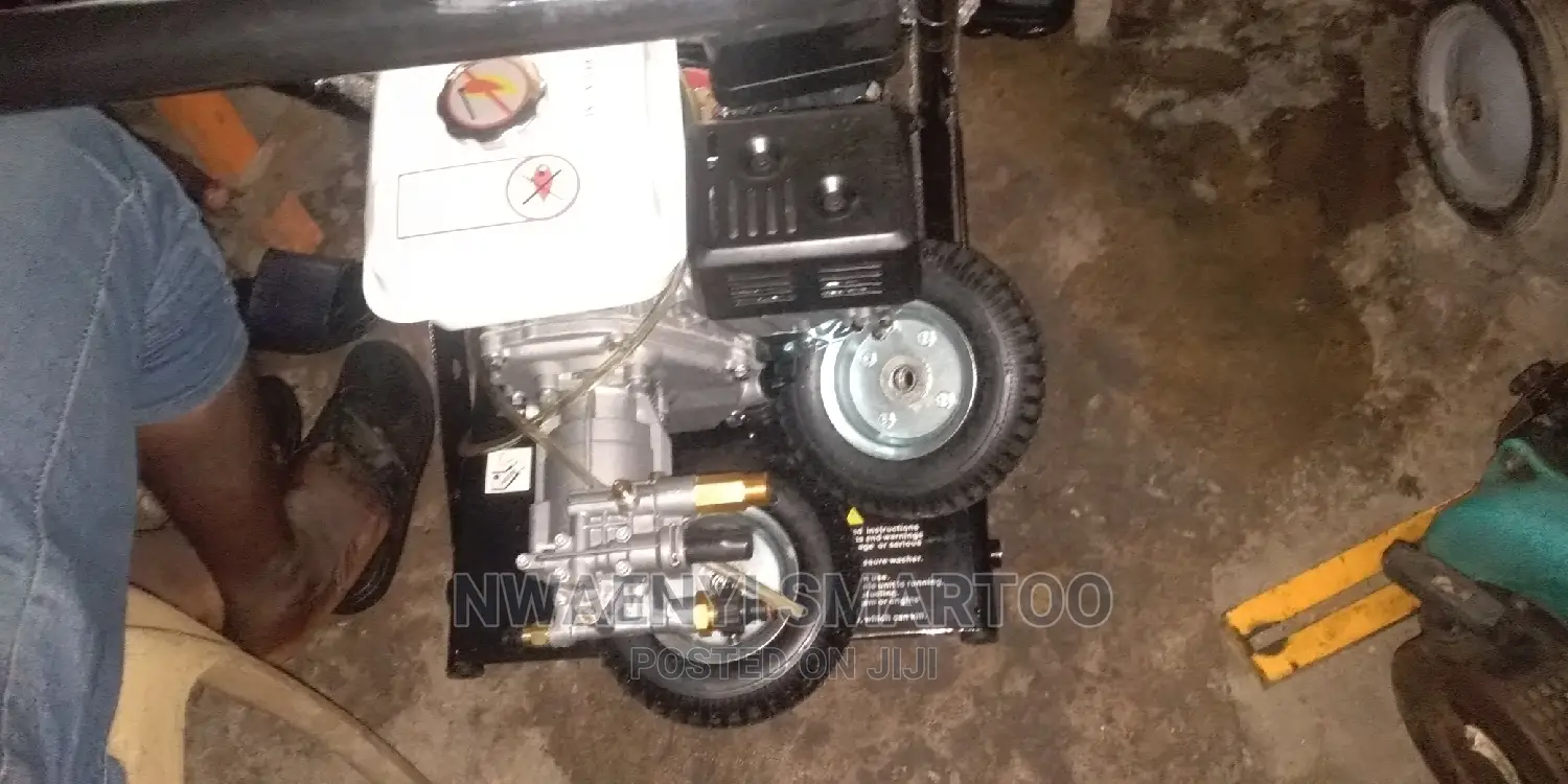 Pressure Washer