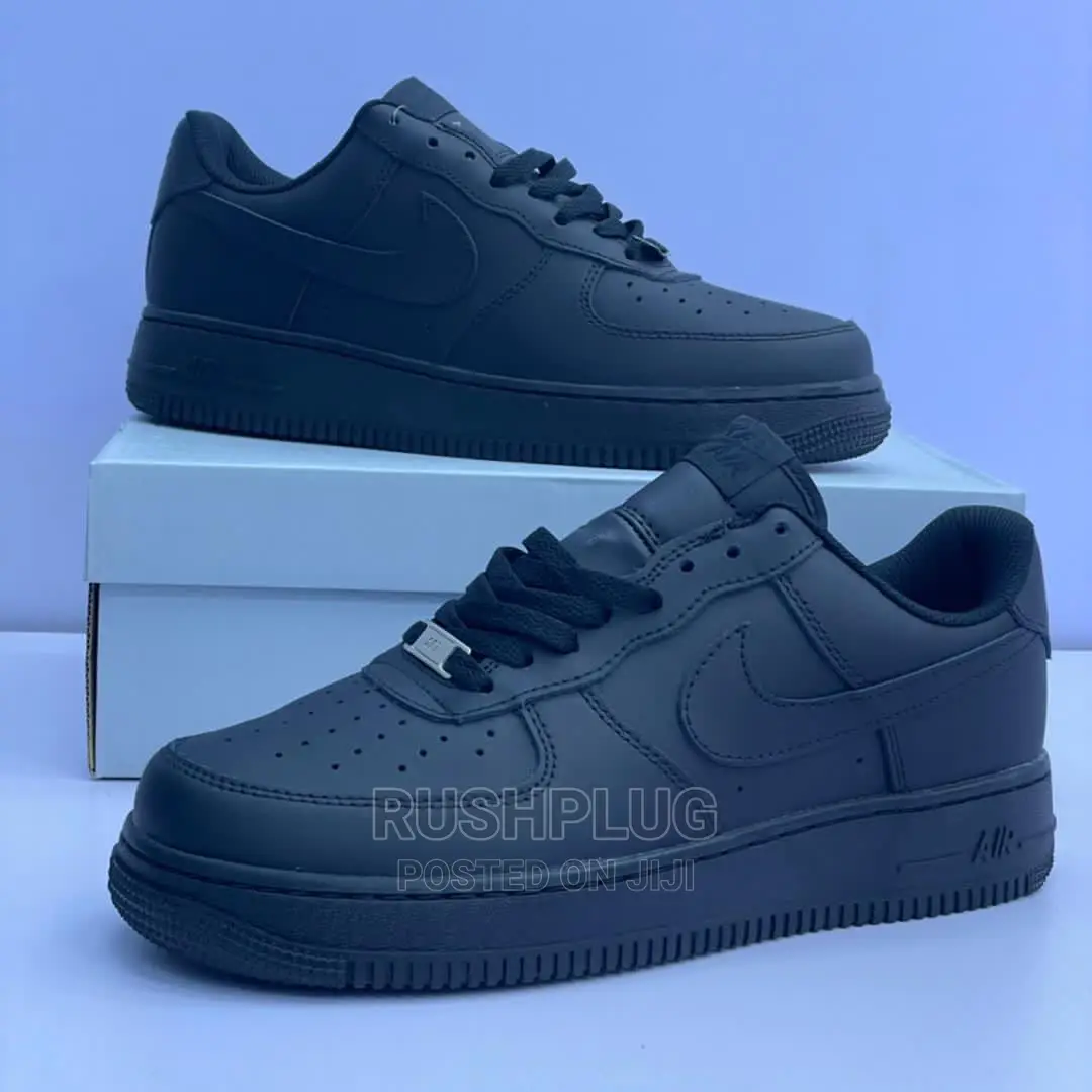 Nike Air Force 1 “All Black”
