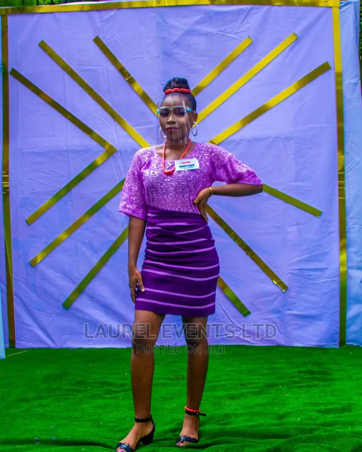 Wedding Coordinator Planner Ushers Hostess