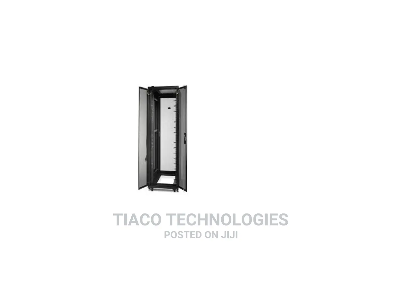 Netshelter SV 42U 600mm Wide X 1060mm Deep Enclosure Without