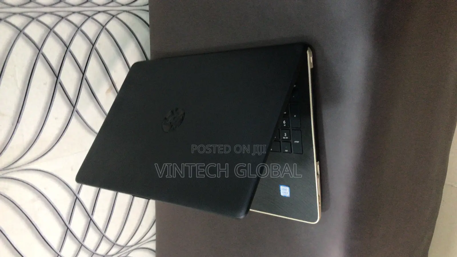 Laptop HP 15-Ra003nia 8GB Intel Core I5 HDD 640GB