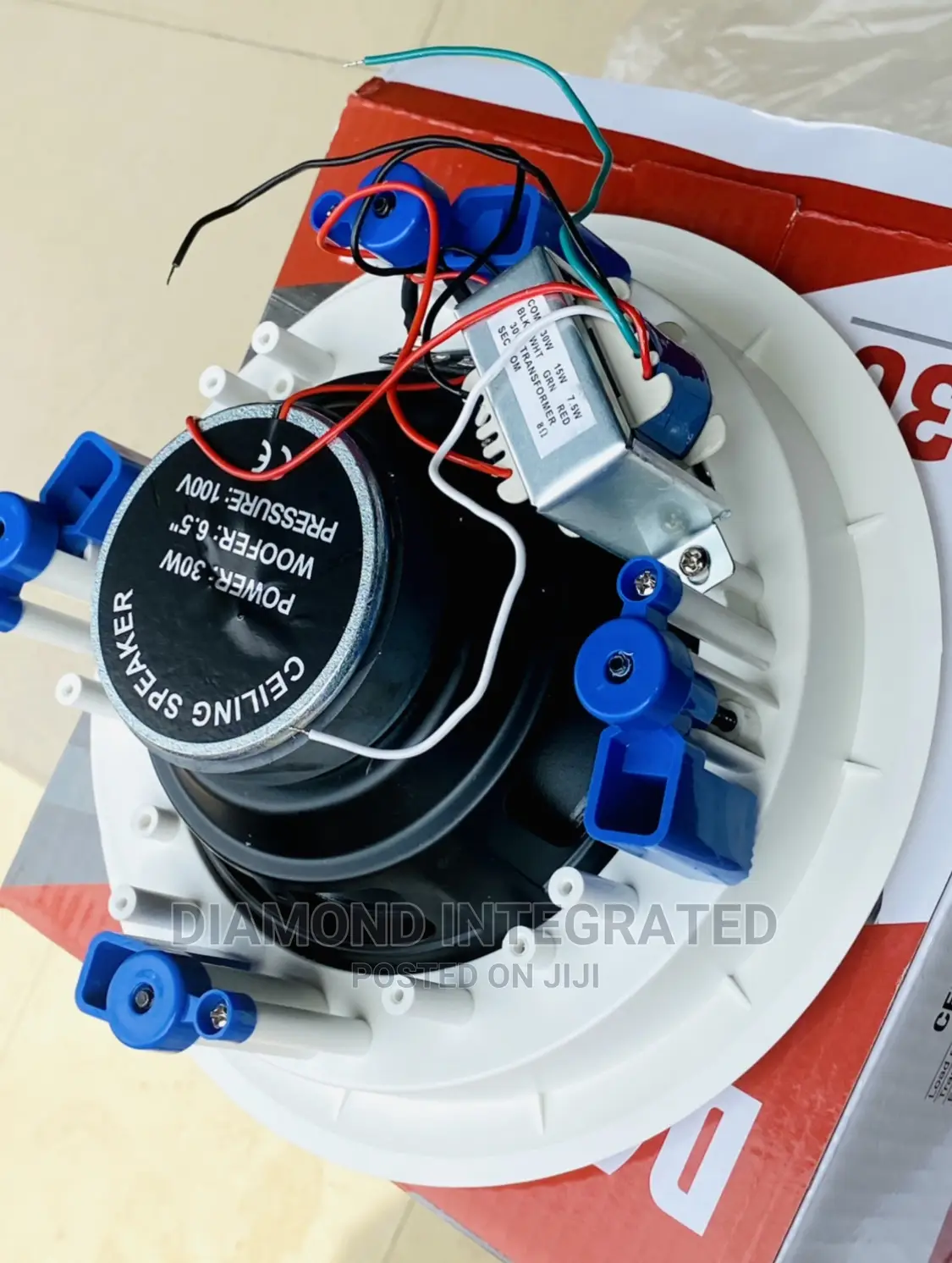 Ceiling Speaker With Clear Sound Production