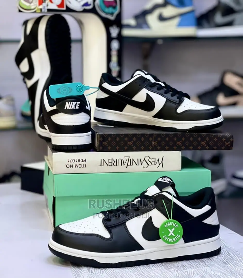 Nike Sb Dunk Low Retro ‘Black / White ’*