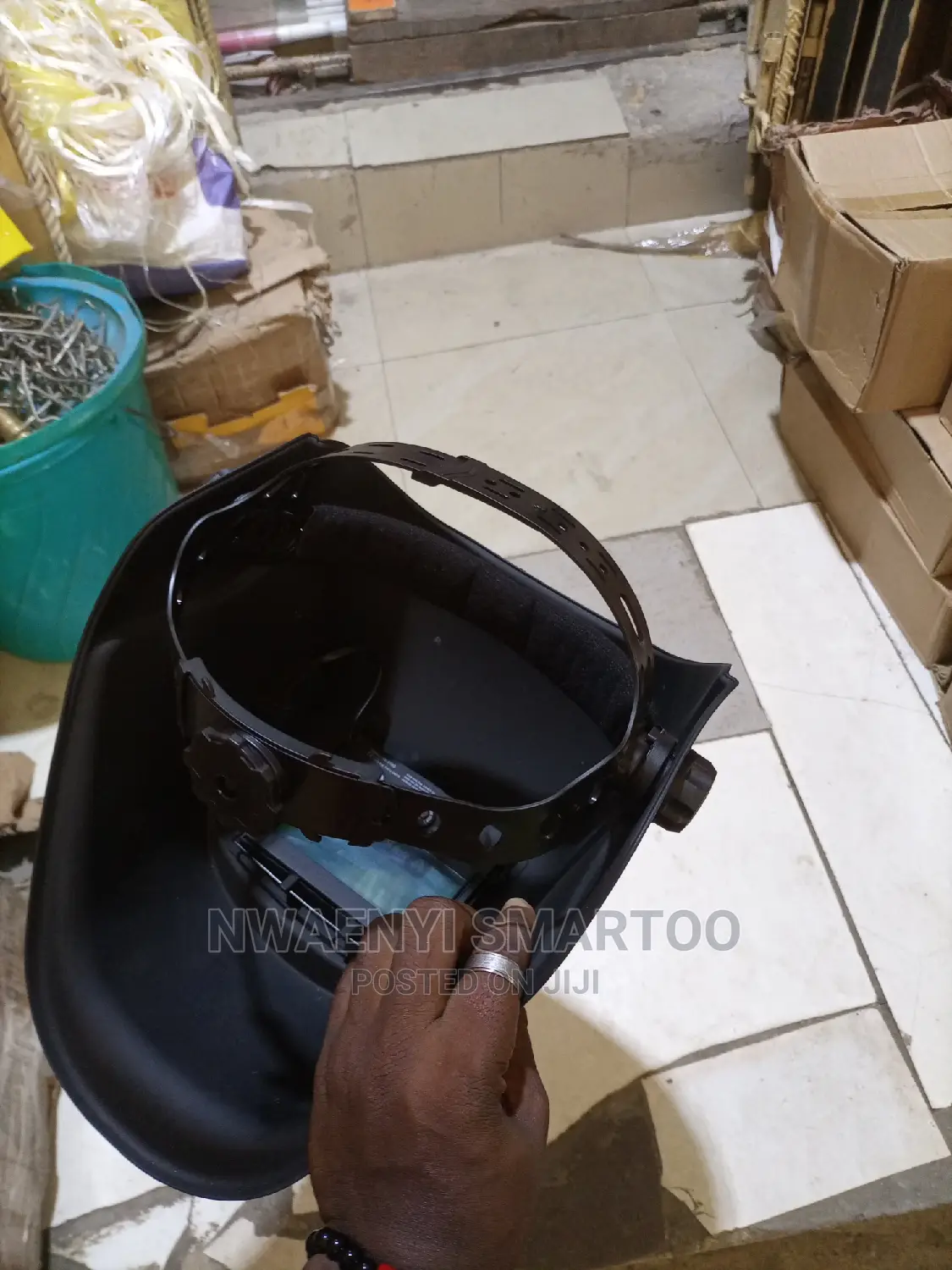 Automatic Face Shield