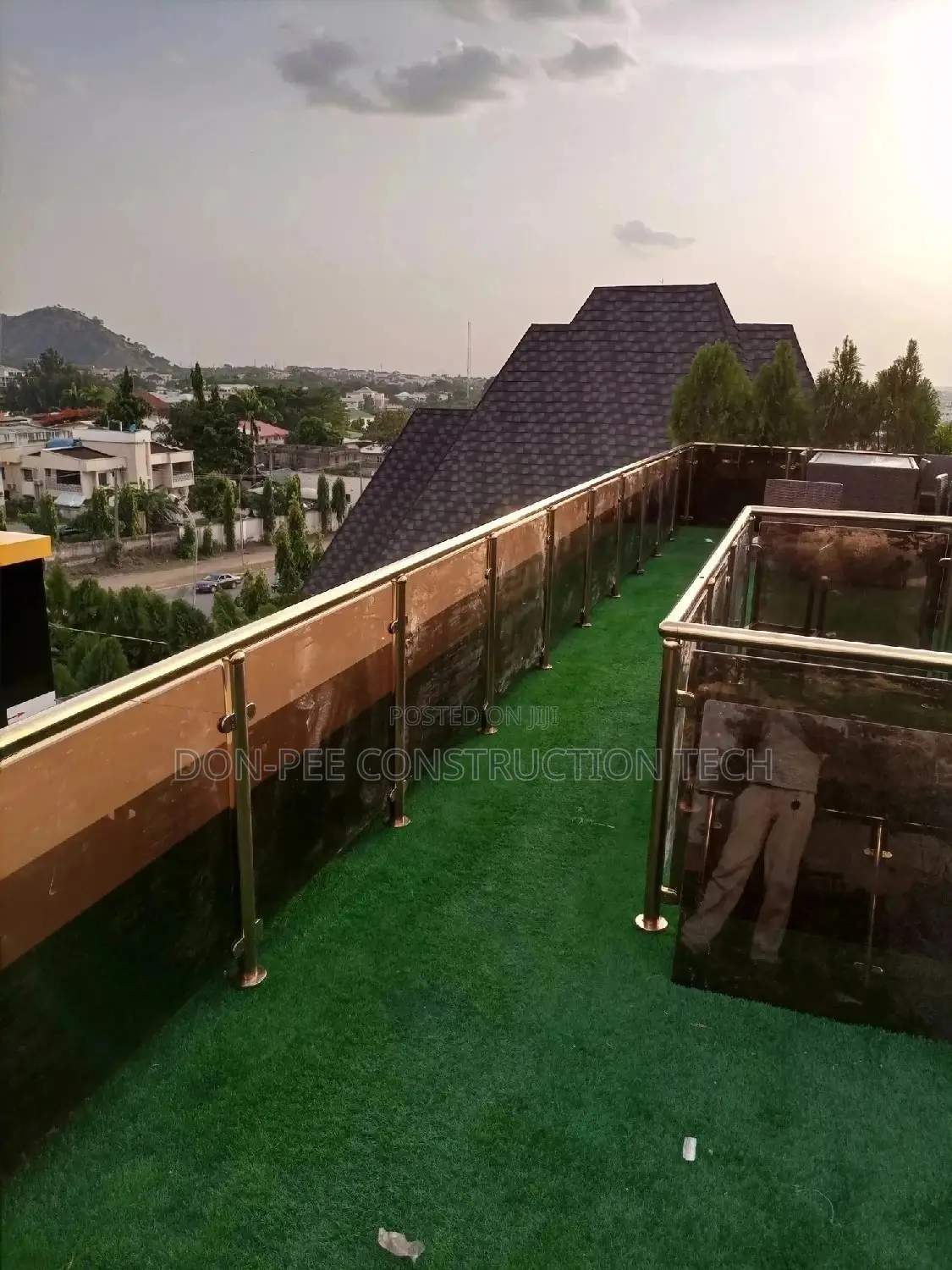 Golden Glass Handrail