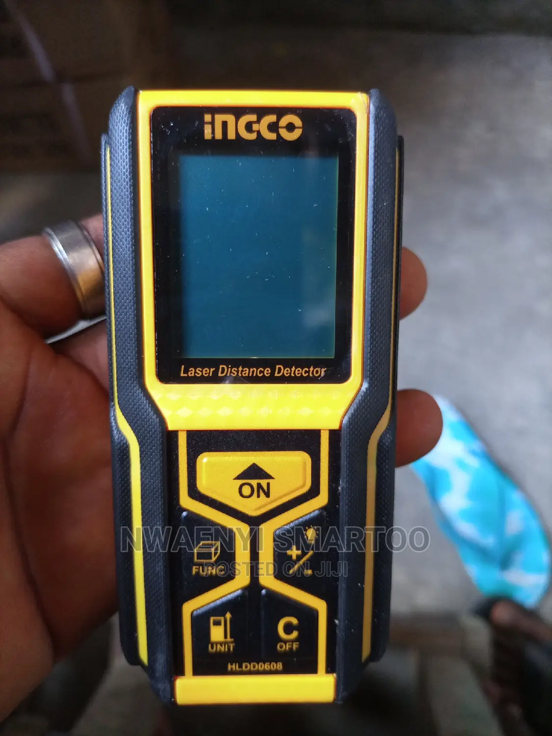 Lesser Distance Detector