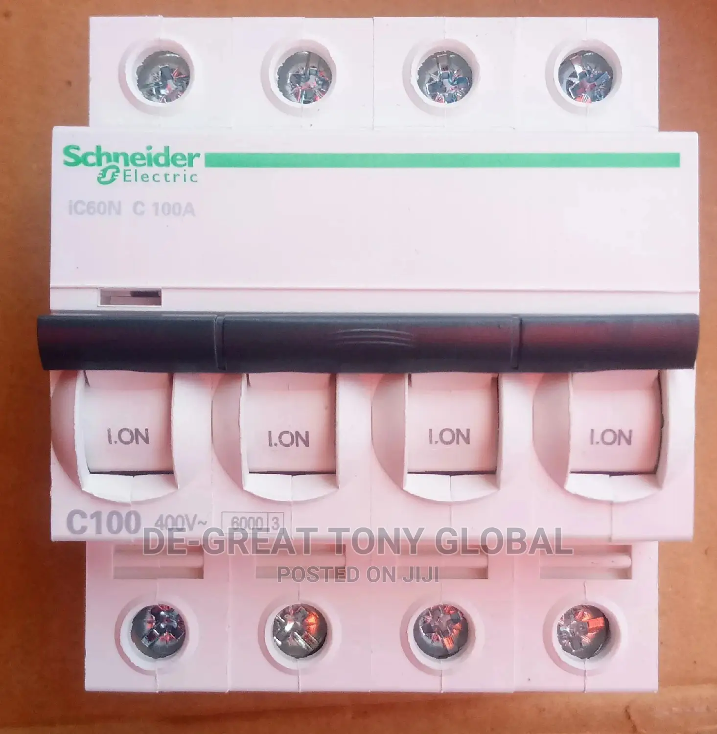 100amps Schneider Breaker