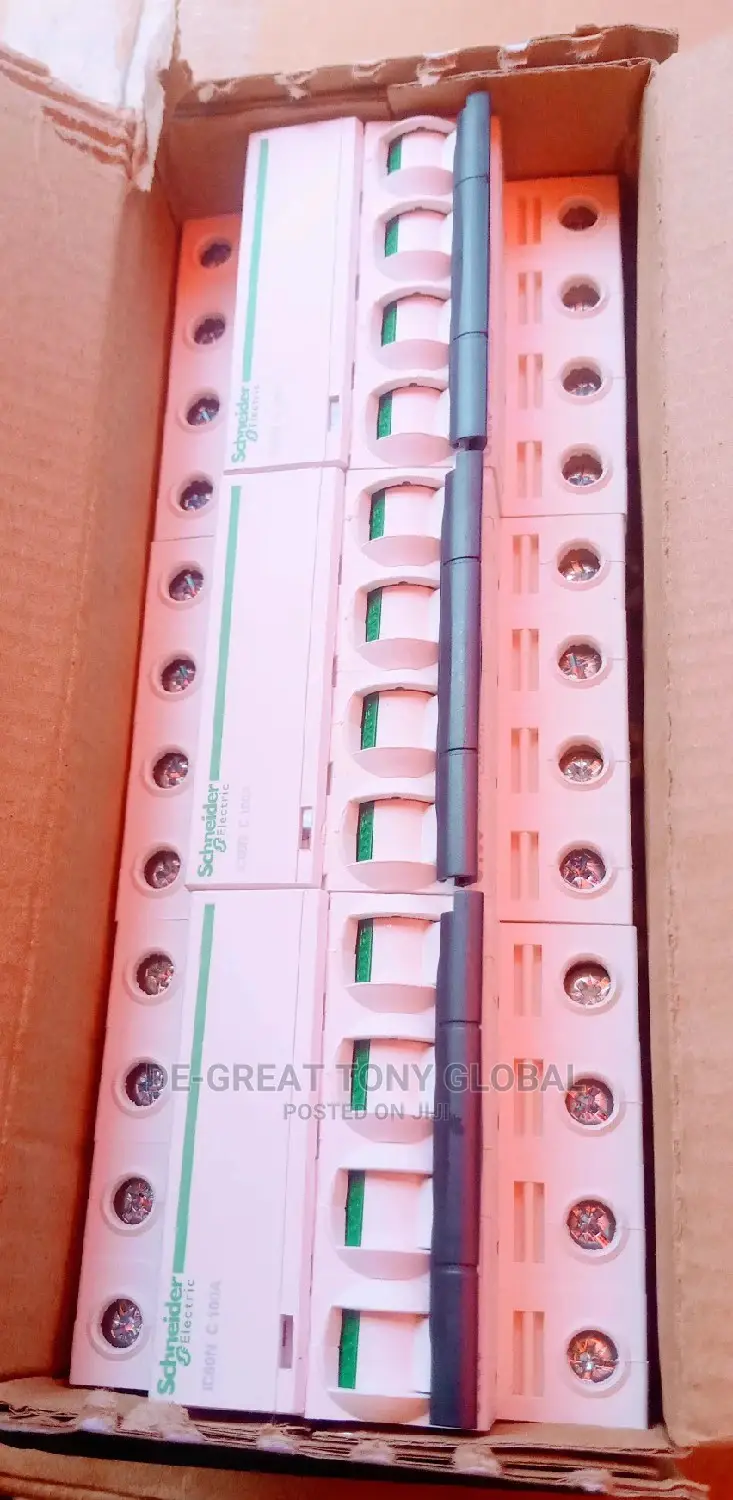100amps Schneider Breaker