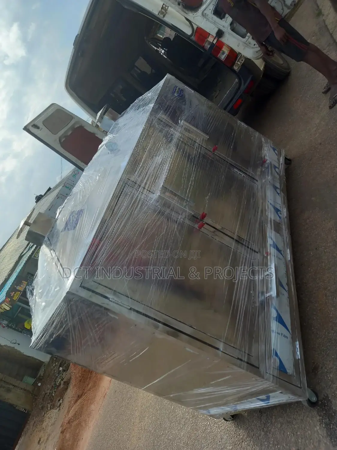 Cat Fish Smoking / Drying Machine (500g X 1000pcs)