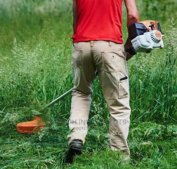 Grass Trimmer or Grass Brush Cutter Machine