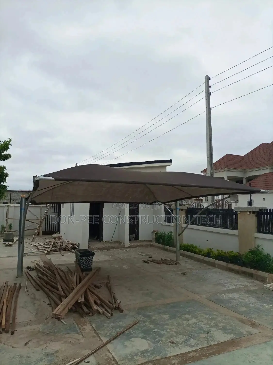 Dubai Two Carport