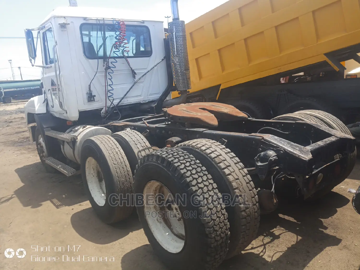 Mack CH Truck Head Injector