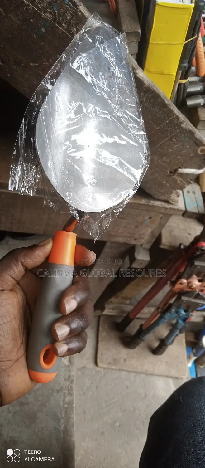 Trowel For Plastering