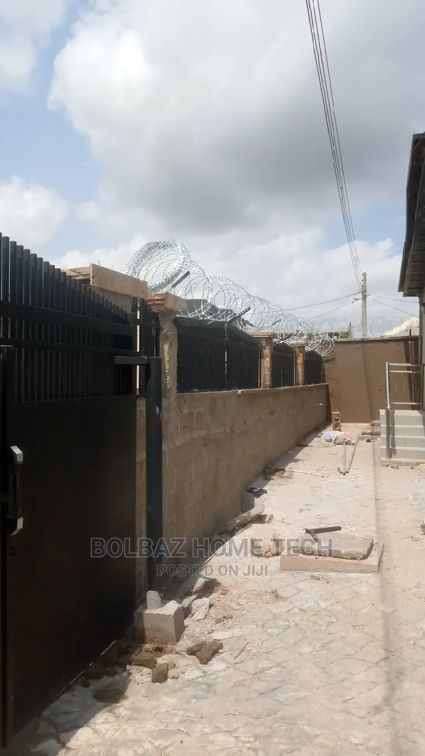 Perimeter Fence; America Concertina