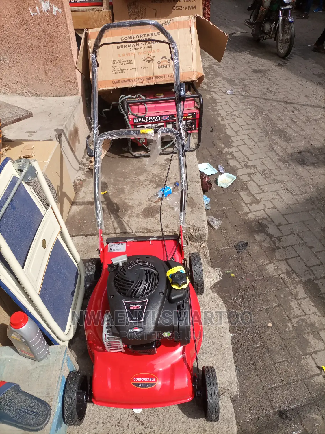 Made in USA, Briggs and Starton Lawn Mower