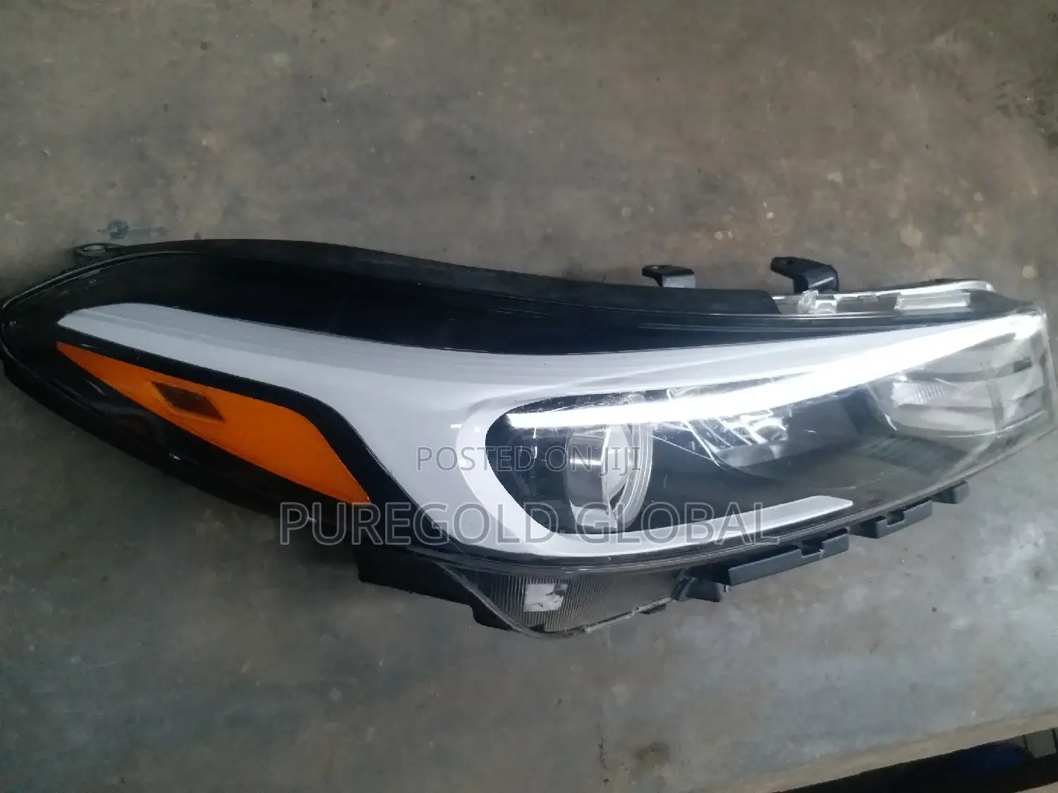 Cerato 2018 Headlamp Available Here