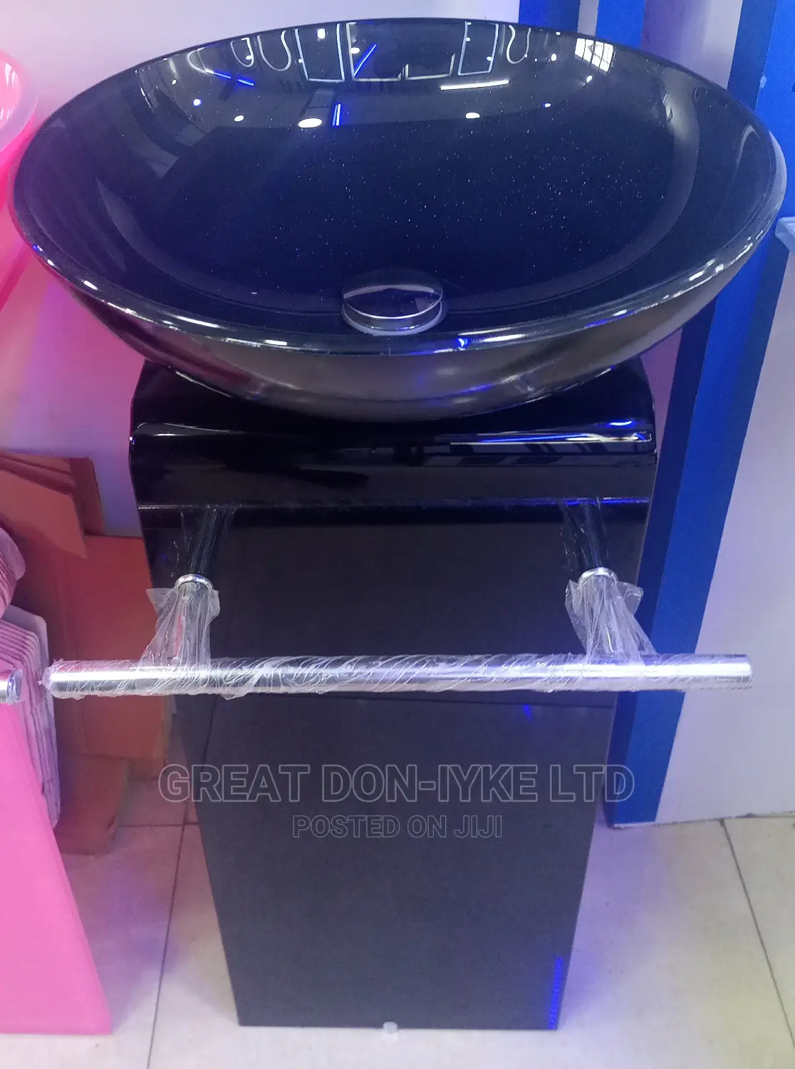 Dinning Glass Wash Hand Basin