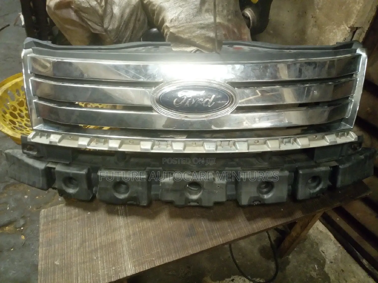 2006-2009 Ford Edge Front Grill