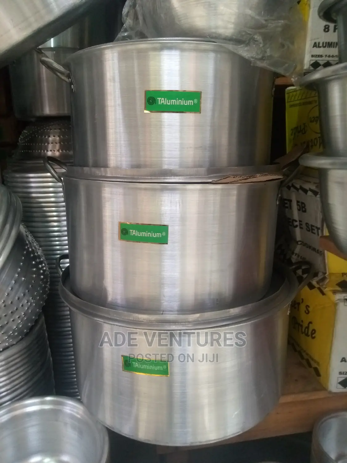 Aluminium Cooking Pots.