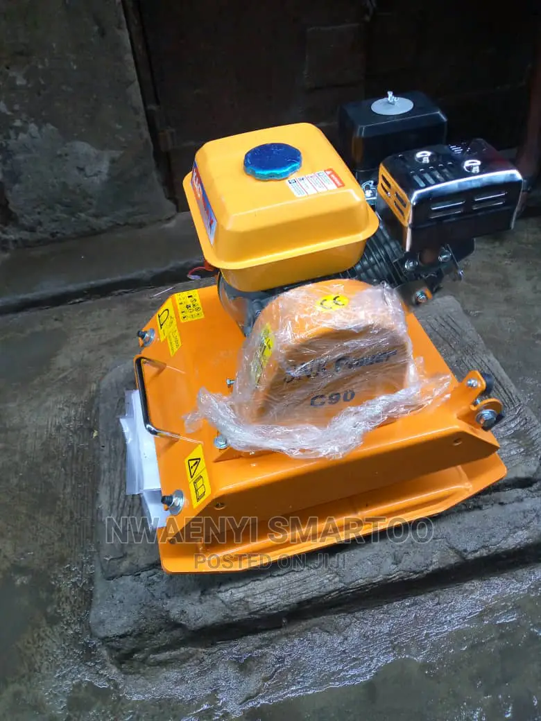Heavy Duty Plate Compactor