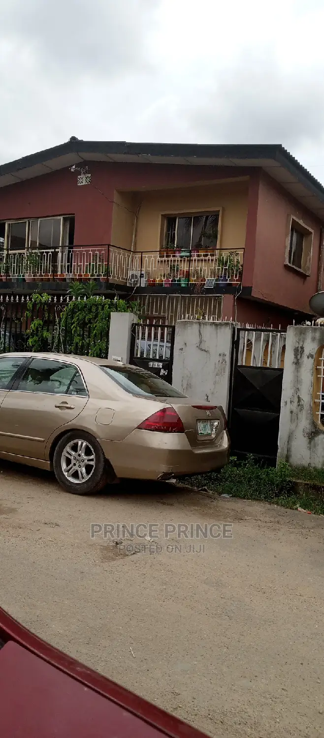 3bdrm Block of Flats in Surulere for sale